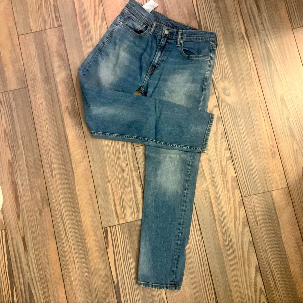 Levi’s 502 blue denim jeans